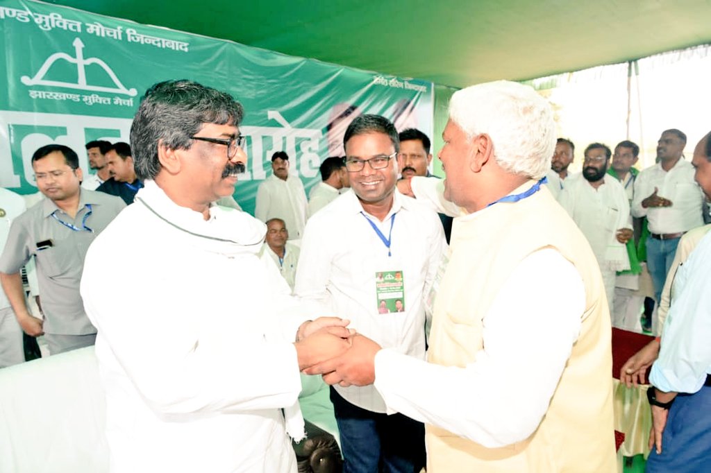 Hemant Soren tweet media