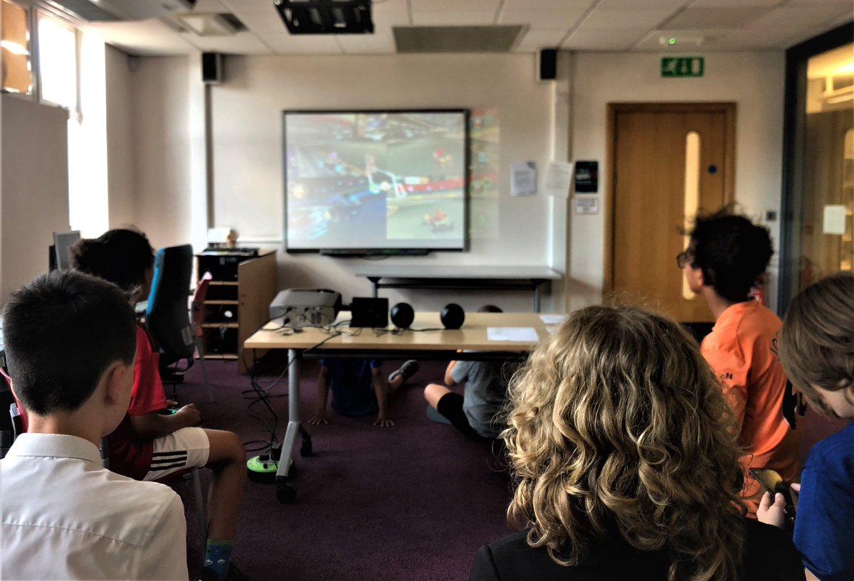 We had a wonderful launch session of our new eSports Nintendo Gamers groups at Otley and Garforth libraries last week! Groups are also starting at Seacroft Community Hub & Library and then @ComptonCentre. Book a free place here: ticketsource.co.uk/leedslibraryev… (Ages 12+)