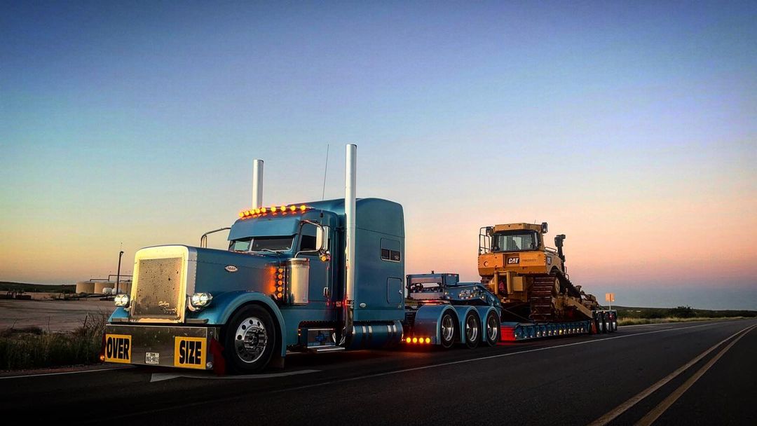 🙌🔥Awesome!
#trucker #truckerlife #truckerstyle #truckerworld
#truckerslife #truckerhat #truckerswife
