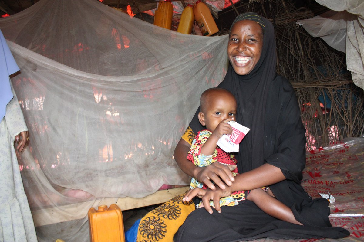 WVSomalia's tweet photo. Madino is a shining example of strength and determination over the challenges imposed by her #polio condition. In 📷👇she shared with us a poignant moment when her ailing child received lifesaving treatment at a #nutrition clinic we run in #Baidoa, funded by @GermanyDiplo https://t.co/hyqDeEDZHh