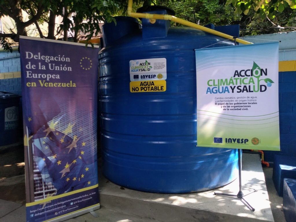 TierraVivaVzla's tweet photo. El Proyecto Acción Climática, Agua y Salud ha sembrado cosechas de agua en varios municipios de Venezuela https://t.co/JAZwgJXPoA https://t.co/XWiQGj51oU
