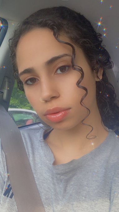 Good morning don&rsquo;t be rude say it back with a cup of coffee 💵💸 #cashcow #princess https://t.co/Qred0<a href="/tag/princess"class="tags"><span>#princess</span></a><a href="/tag/cashcow"class="tags"><span>#cashcow</span></a>