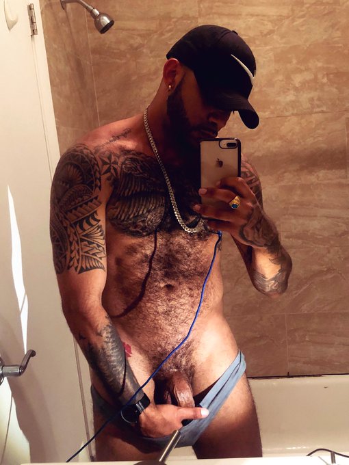 Buenos d&iacute;as 🤓😏 https://t.co/uMM8cdkgR0