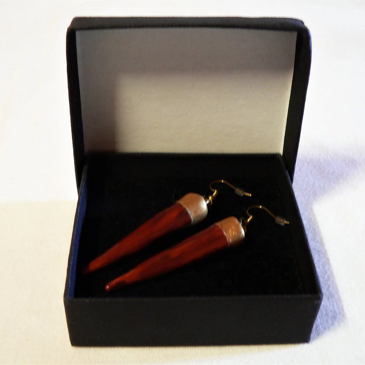 BijouxLawrence's tweet image. Earrings, ceramic conical tip, modern style, amber and gold

onlybijouterietotembylawrence.com/en/product-pag…

#authorisation? #biolink #universe #art #nasa #land #only #elon #architect #imagine #futur #cosmos #Map #musk #totem #speaktomebeforedelete #news #rings #love #green #dream #Doors🪐💫🌈☯️🐳🦕🏳️