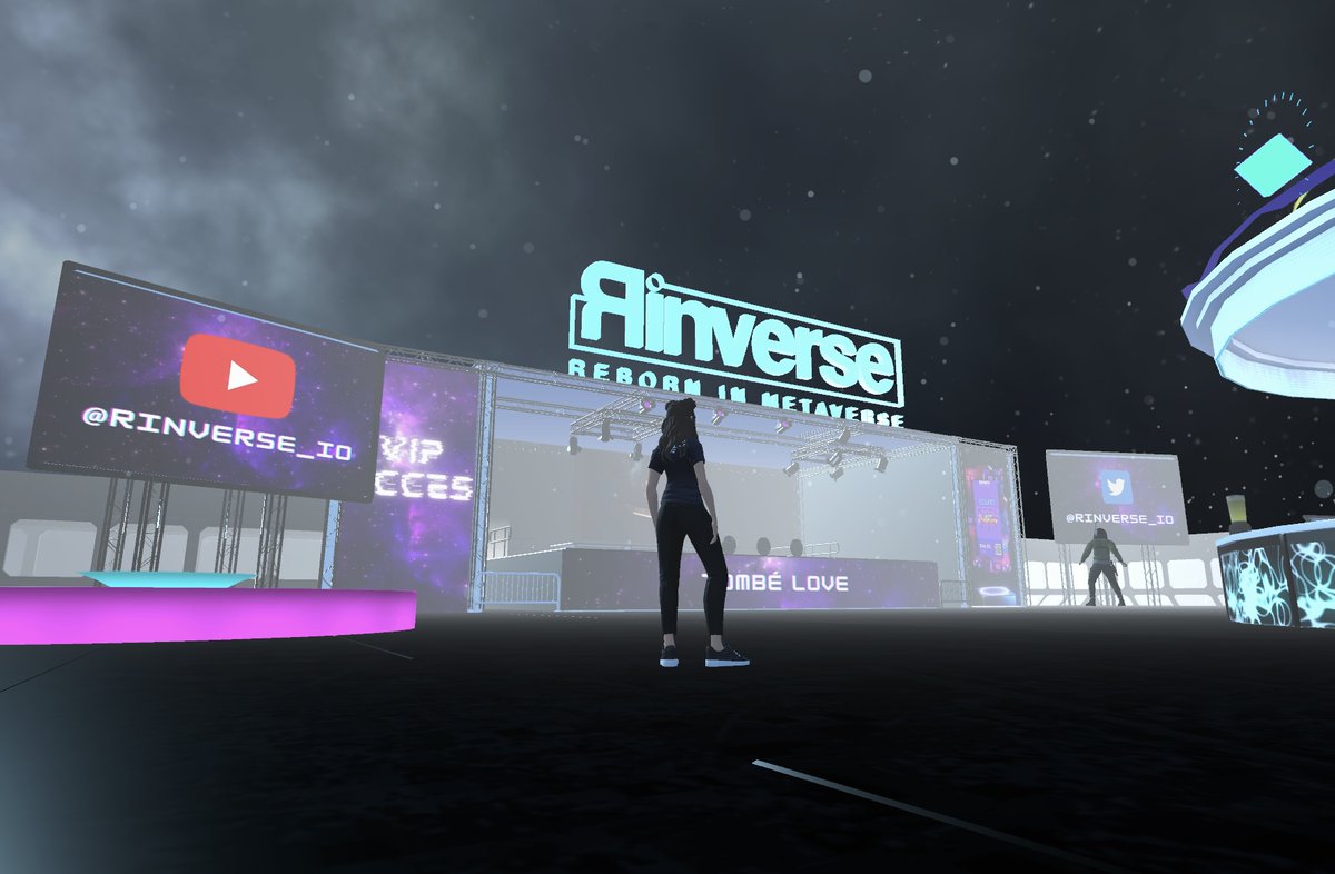 Chez Rinverse, nous sommes spécialisés dans la création d’espaces immersifs pour les #métavers. 🌐 Nous proposons la conception de boutiques virtuelles 🛍️, la modélisation #3D de vos produits 👕et la prise en charge de l'organisation de vos #évènementsvirtuels 🗓️
