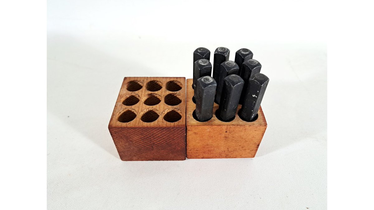 Gruv-Grip Steel Stamps #Vintage Numbers 0-9, 1/4', Complete, Original Box #etsy #EtsyRetweeter #EtsySeller #shopsmall #VintageEtsy @SGH_RTs @blazedrts @SpxcRTS @etsypro @EtsySocial @DripRT #etsystore #starseller

etsy.com/listing/150677…