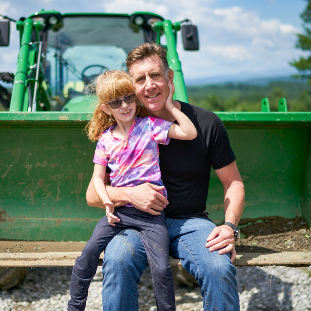 Happy Father's Day! 🎉 Final chance to get our special bundle: CBD+THC softgels for $54.99 &amp; our pain relief roll-on for $10. Use code 'DAD'. 💙 Don't miss out! Visit montkush.com to shop now! 🎁 #FathersDay #MONTKUSH #CBD #THC