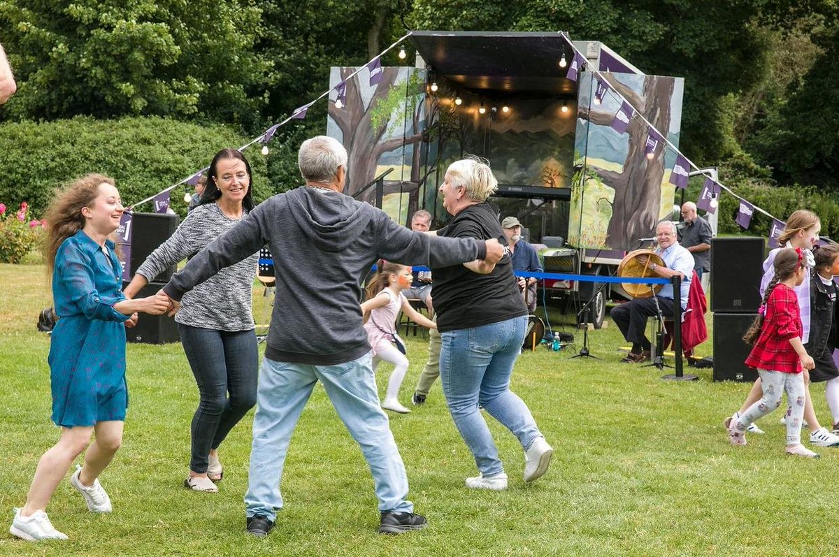 Festival in a Van is a mobile performance venue, with crew, sound, lights, a generator. We've brought opera to town squares, Shakespeare to schools, poetry to parks ... Learn how you can book the Van to visit your local community or festival this summer 👉 festivalinavan.com/#book