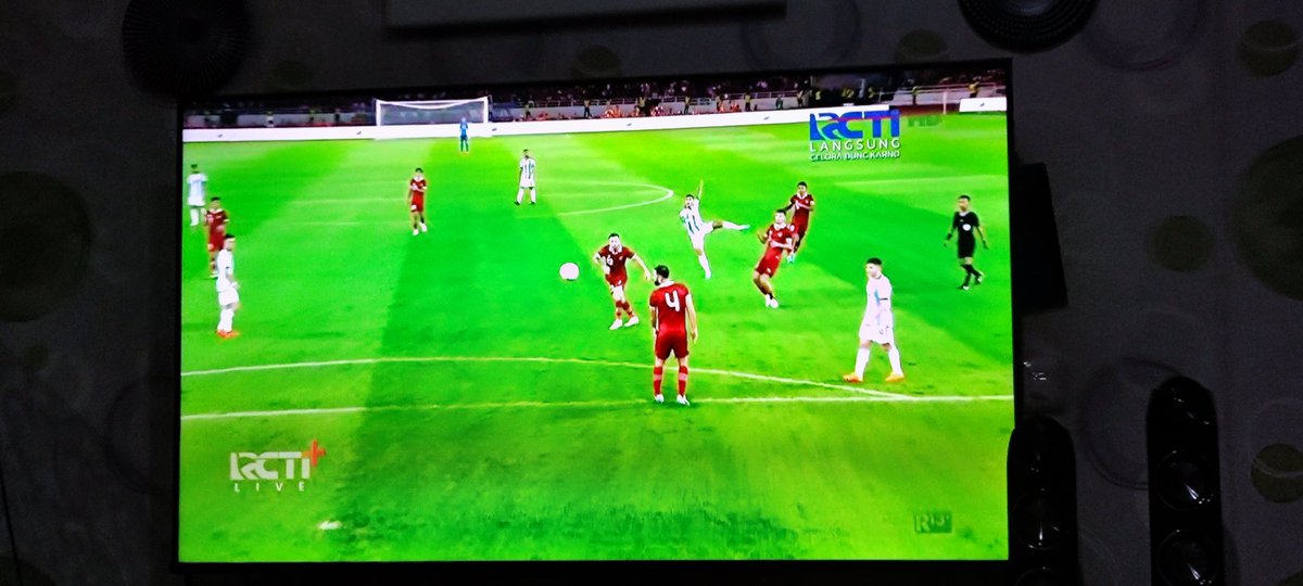 What a goal <a href="/paredes_arq/">RICARDO PAREDES</a> #INA 0 - 1 #ARG