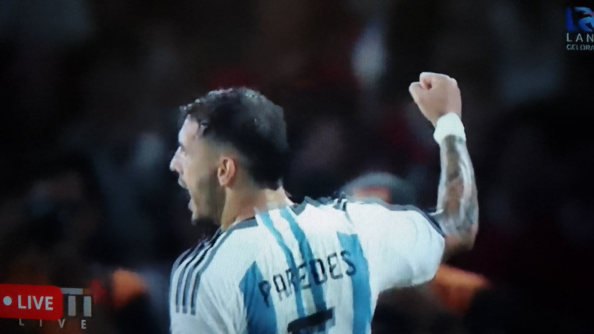 IraKaminsky75's tweet photo. First goal of Argentine in Jakarta stadium for playing soccer.   @PSSI @afa #Argentine #ArgentineIndonesia https://t.co/XNDUbx2Uf0