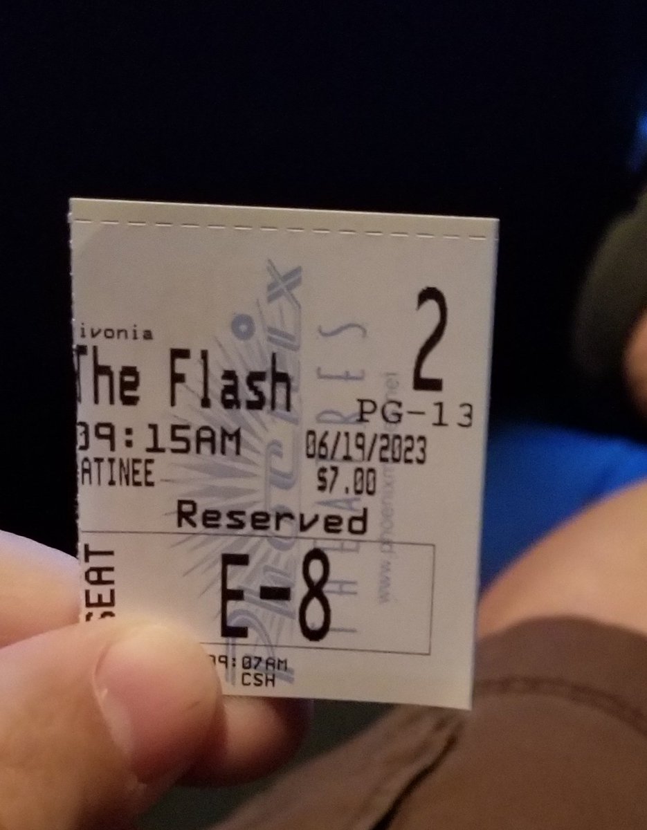 SchneiderELA's tweet photo. Monday morning means movies. #SummerRules https://t.co/Fdgc9Etb5t