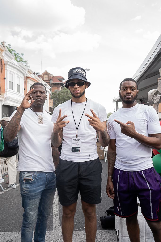 SureShotSosa's tweet image. Some stars are made , We Born W dis Shit 💫
#JuneteenthWeekend #JuneteenthFestival #VybeGod #BrimMgmt