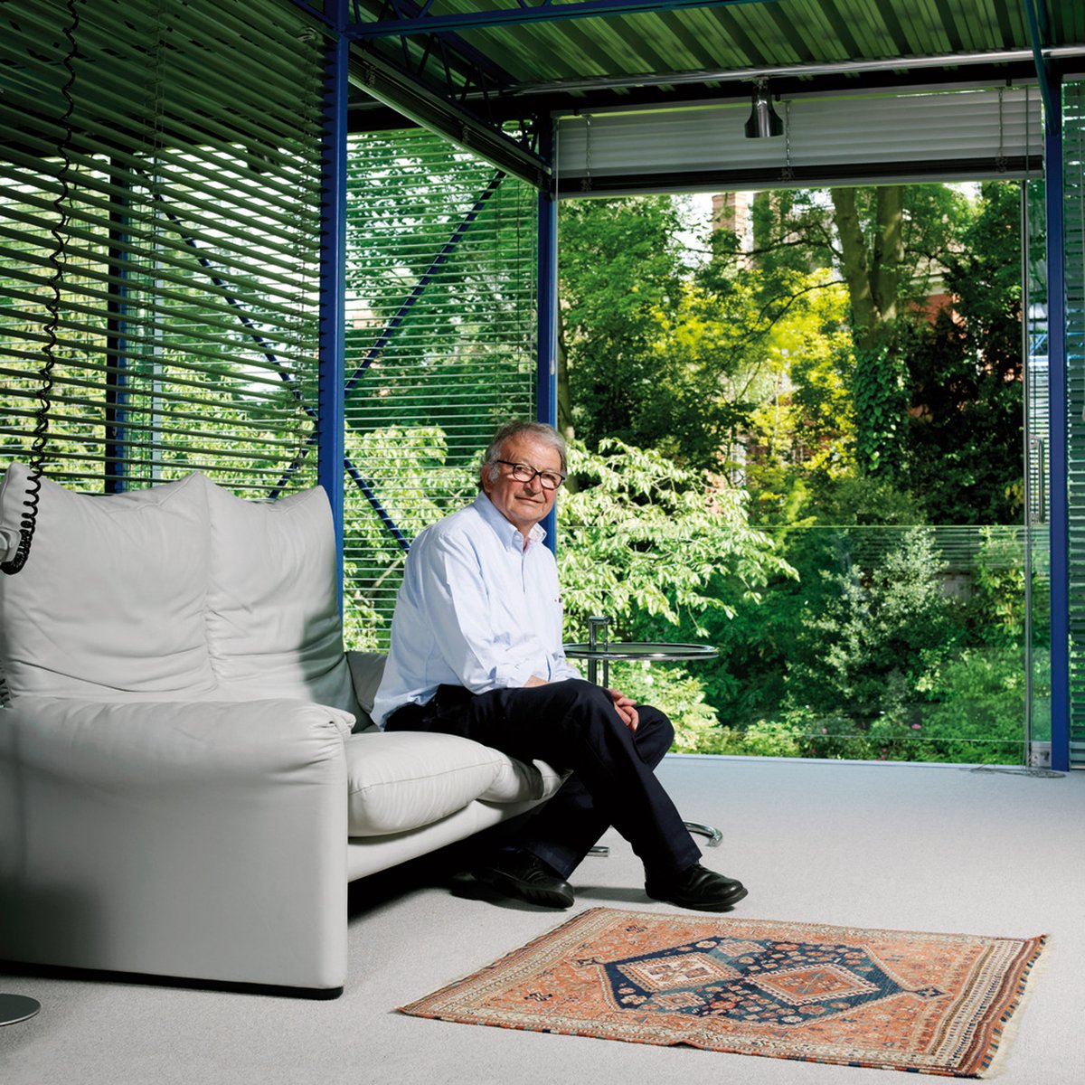 tomravenscroft's tweet image. One of the greats: High-tech pioneer Michael Hopkins has died aged 88 – dezeen.com/2023/06/19/mic… (via @Dezeen)