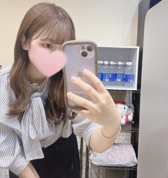やんちゃな子猫十三店のはーとちゃん
その愛嬌に虜になりました！