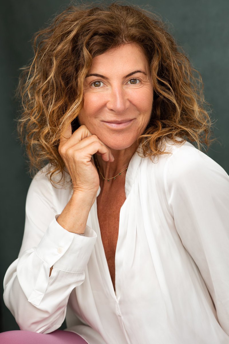 Vibrant and wonderful Hayley Showman

<a href="/_Rare_Talent/">Rare Talent Actors</a>