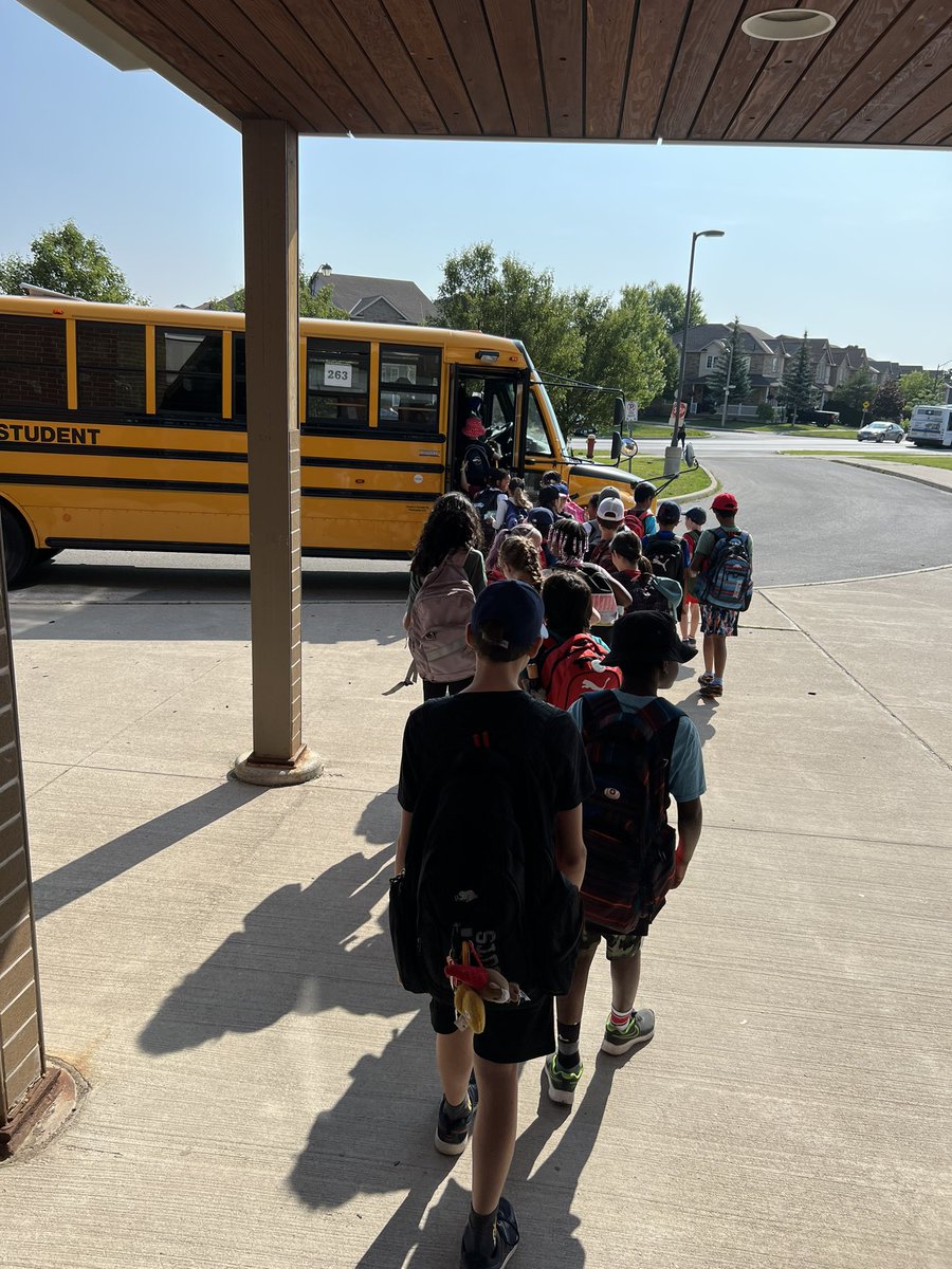Loui Silvestri (@tennisnut222) on Twitter photo Junior athletes <a href="/JWBoichPS/">J.W. Boich P. S.</a> are trained and ready for their rescheduled track and field meet at Nelson High School today. Thank you to their coaches for preparing them for the event. Go Jaguars!! <a href="/HaltonDSB/">HDSB</a> <a href="/HDSBElemAthl/">HDSB Elem HPE & Athletics</a> <a href="/HDSBElemProgram/">HDSB Elementary School Program</a> Junior athletes <a href="/JWBoichPS/">J.W. Boich P. S.</a> are trained and ready for their rescheduled track and field meet at Nelson High School today. Thank you to their coaches for preparing them for the event. Go Jaguars!! <a href="/HaltonDSB/">HDSB</a> <a href="/HDSBElemAthl/">HDSB Elem HPE & Athletics</a> <a href="/HDSBElemProgram/">HDSB Elementary School Program</a>