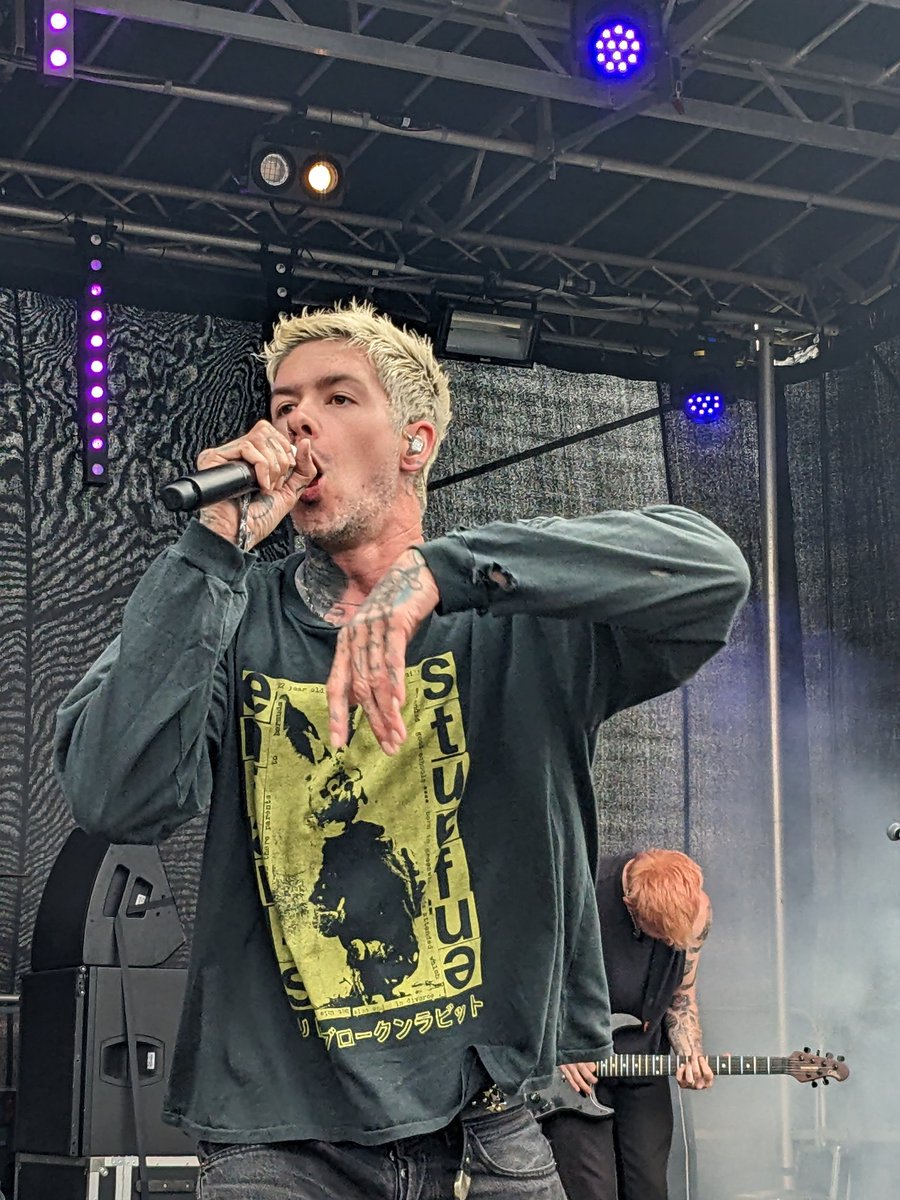 RachyPenguins's tweet photo. Had a great time watching @girlfriendsxo at @SlamDunkMusic north https://t.co/L5IdJIyrrf