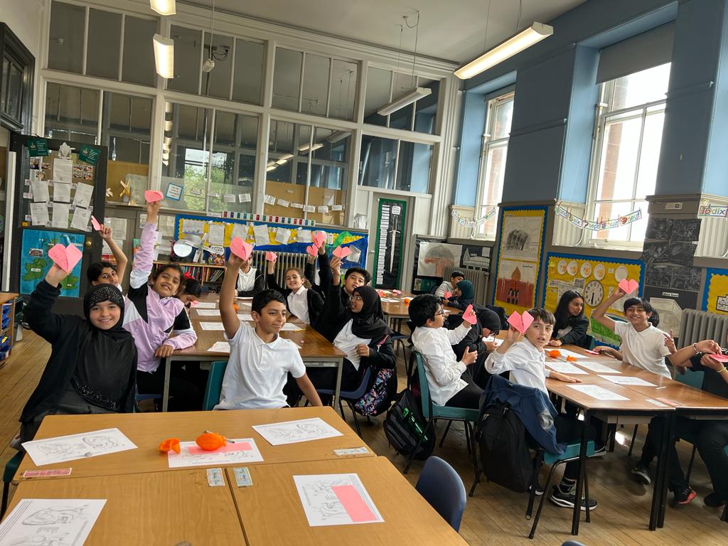 Eleanor Dickson-Murray tweet media