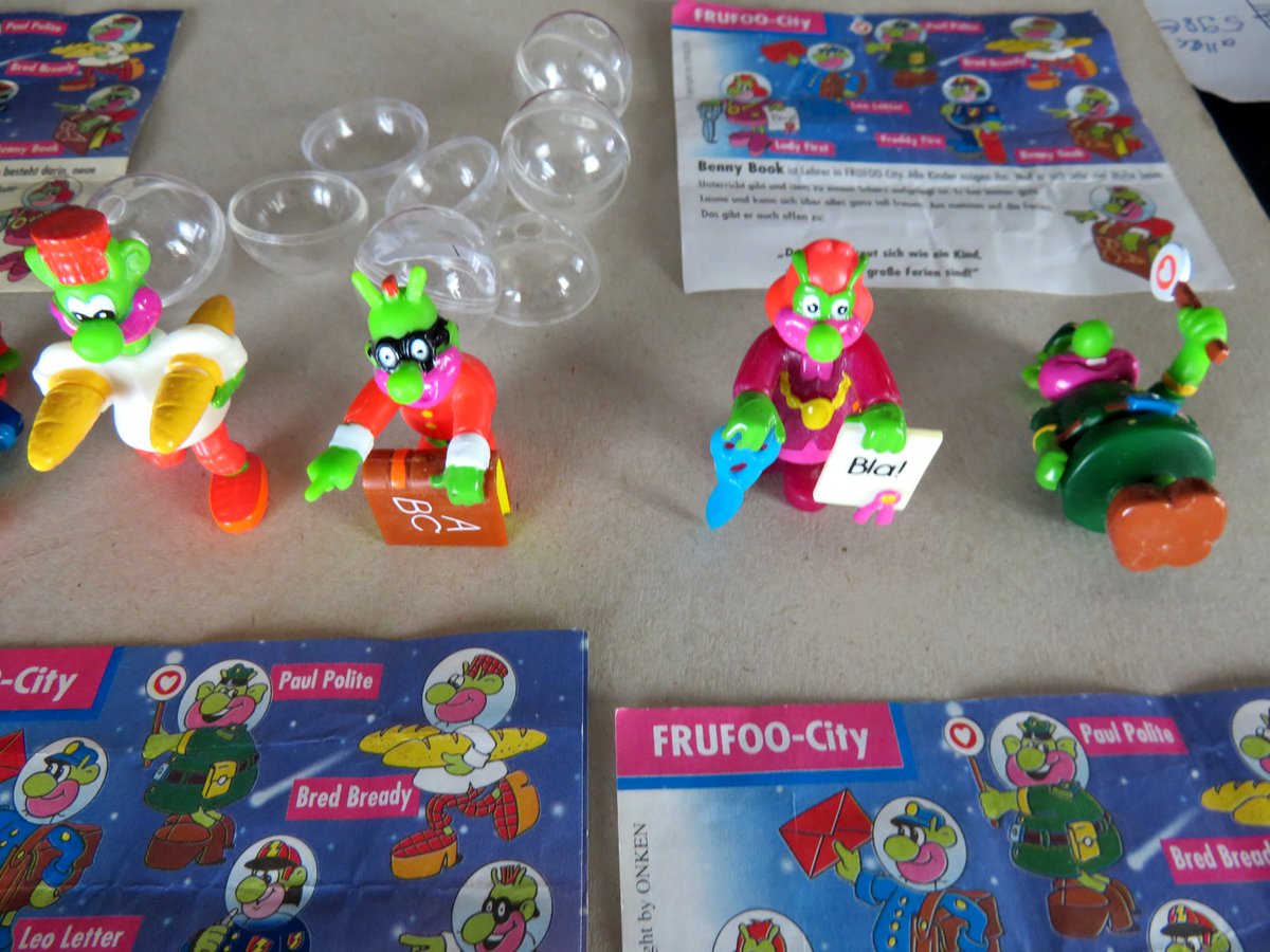 sammlernet's tweet photo. :-) Neue Sammlerseite: https://t.co/mLw9ZA0Dsb
Frufoo Sammlerfiguren sammeln - Einleitung und Kurzinformation
#Frufoo #Sammlerfiguren #sammeln #Onken #Sammler #Überraschungseifiguren https://t.co/JlPI83lLEk