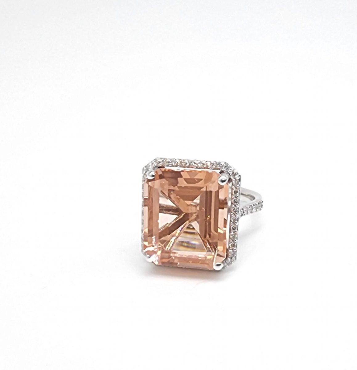 Excited to share the latest addition to my #etsy shop: Ring Morganite gemstone 14 k white gold 54 Natural Diamonds etsy.me/3XcUQ5Q #yes #whitegold #ethicalgemstones #whitegoldjewelry #morganitegems #diamondaccents #elegantjewelry #luxuryjewels #statementpiece