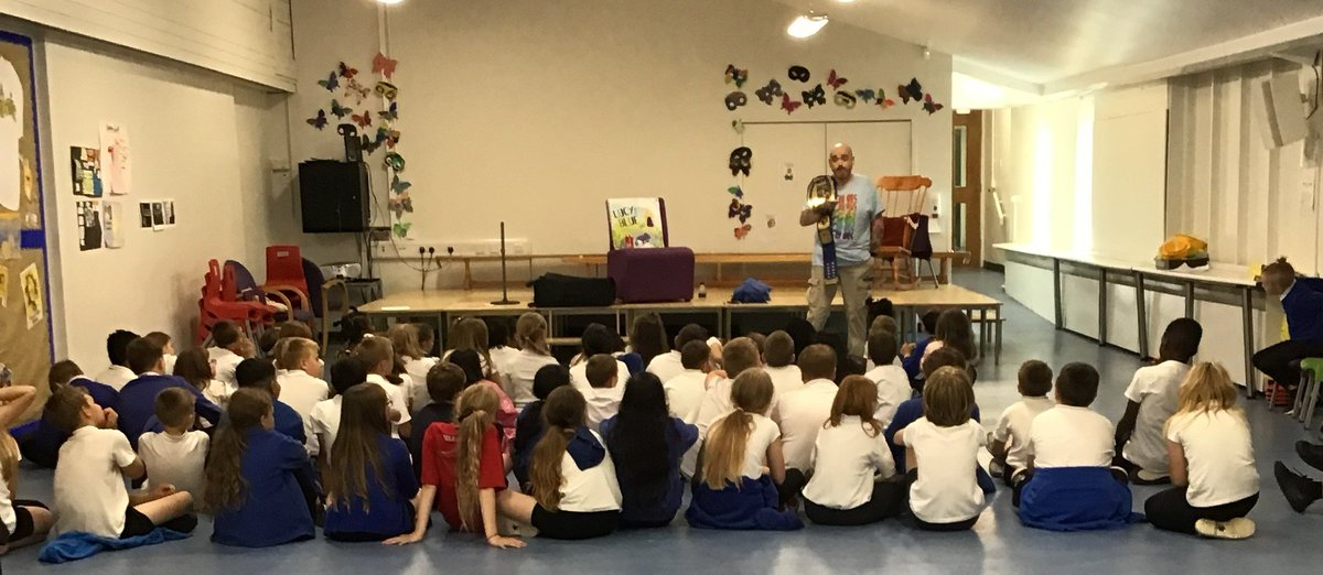 We were very lucky to have a visit from @DukeWritesBooks this afternoon to share his wonderful story Lucy's Blue Day with us #authorvisit #emotions #lovebooks