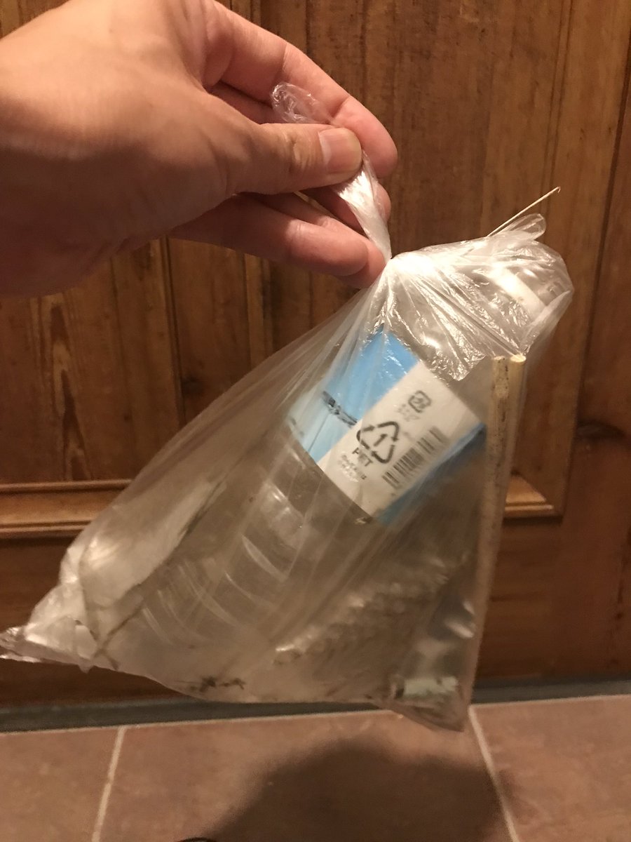 utsk10260107's tweet image. 今日の帰り道は多め。
仕事の忙しさにかまけて2週間くらいさぼってしまった･･･反省😔
#ごみ拾い　#pirika