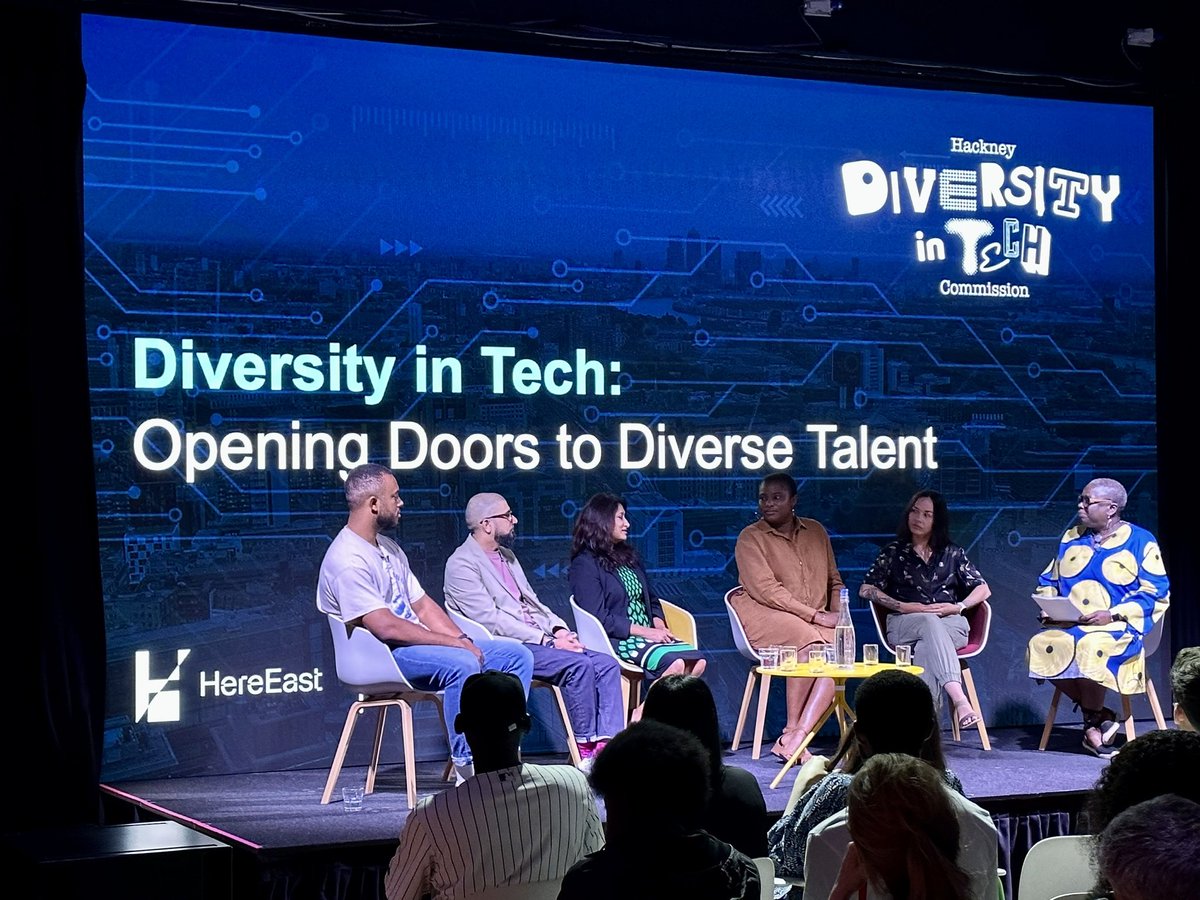 HereEast's tweet image. Panel discussion moderated by Cllr Carole Williams from @hackneycouncil with panelists from @themoonhub @Havas @ustwo @ford @Hoptroff who are all creating pathways for diverse talent to pursue careers in #digitaltech #DiversityinTech