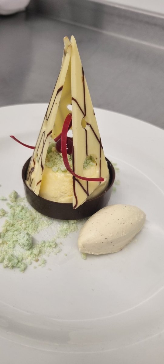 YSA GlastYARMbury event Saturday Evening !! 
Fantastic Food for 200 great team effort 👌👏
<a href="/PjWilson03/">PJ</a>
<a href="/IndiesSodexo/">IndependentsBySodexo</a> <a href="/YarmSchool/">Yarm School</a> <a href="/MichelleHought3/">Michelle Houghton</a>