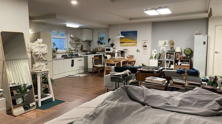 bebsays's tweet image. ห้องนาบีคือสุดๆละ ถ้ามีแฟนคือไม่ออกจากห้องอีกเลยอ่ะ หมายถึงไล่แฟนออกไปกุจะอยุ่ของกุคนเดียว