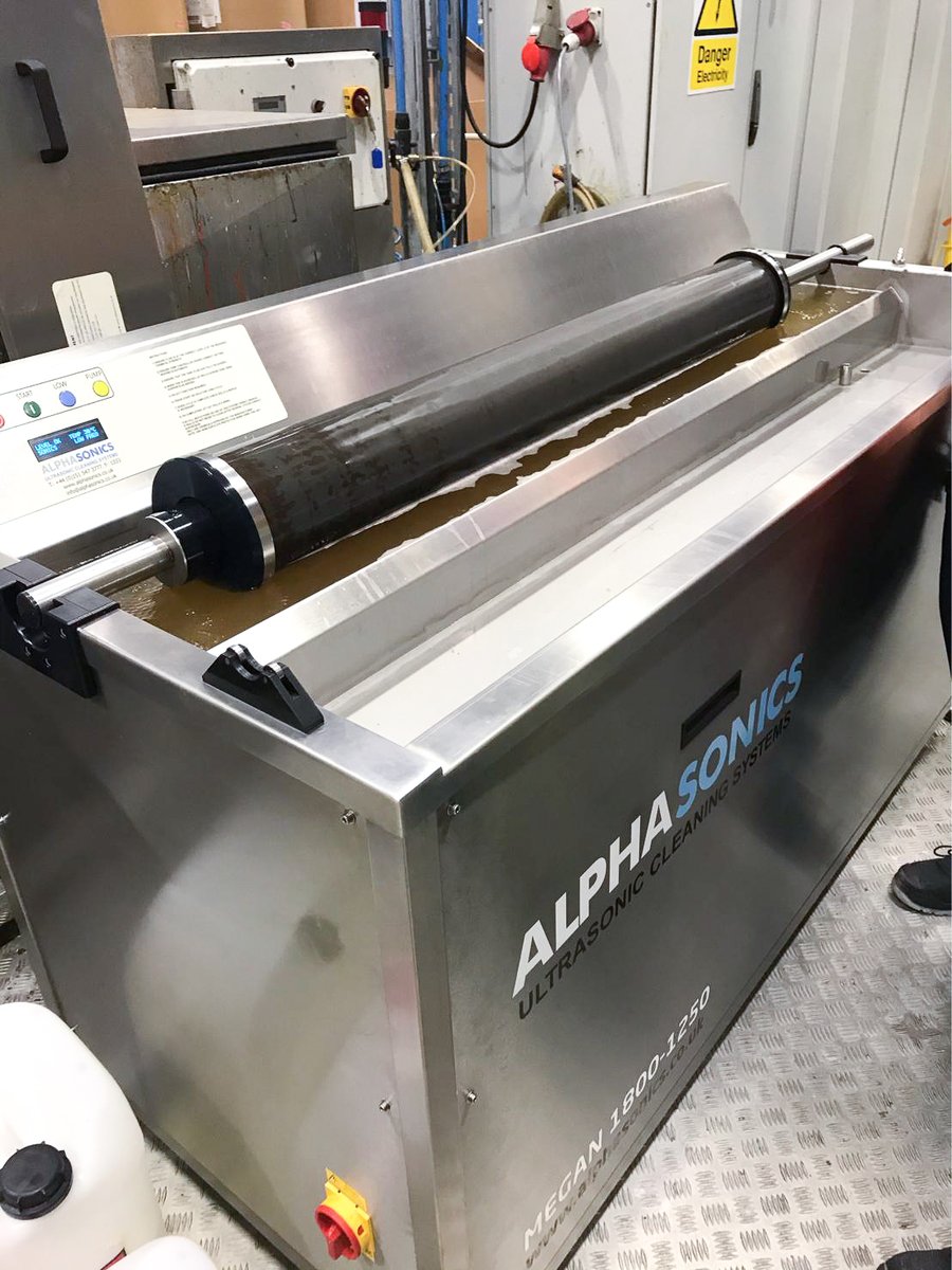 Alpha_Americas's tweet image. Have you been struggling to find an effective cleaning solution for your anilox rolls? Look no further than Alphasonics ultrasonic cleaning systems!

Contact us today to learn more about our ultrasonic cleaning systems. 

 #ultrasoniccleaning #cleaningtechnology