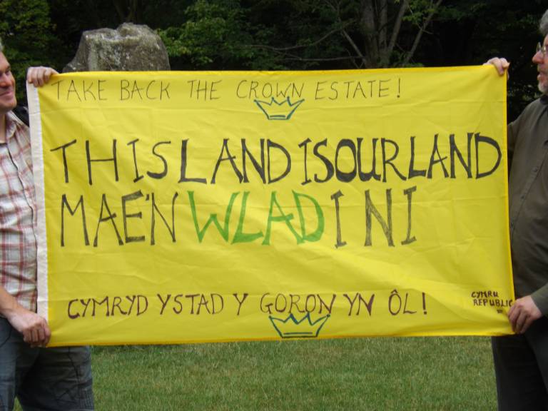Thanks to those who came to our Take Back the Crown Estate, #thislandisourland action on Saturday in Bute Park. We plan to arrange more such activities in the near future. Keep an eye out, and if you have any ideas let us know too. #welshrepublicnow
