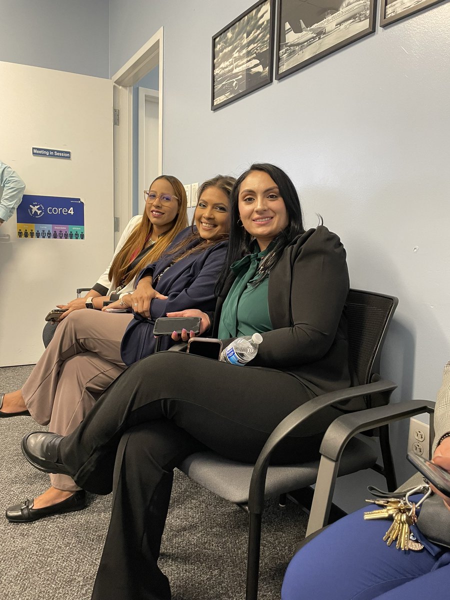 ewrstacey's tweet photo. Welcome to our daily STAR briefing, EWRCS Summer 2023 Ascend Members! @weareunited @rodney20148 @Jordan_Bykowsky @skarabetian @csarkari @MalkowskiAneta @abby68013704 https://t.co/6AUfWmMIzK