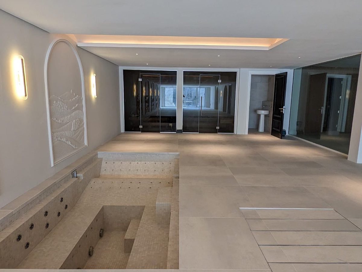 ghinteriorglass's tweet photo. Recently completed project - a beautiful basement renovation with indoor pool, steam and sauna area. 

Please contact info@ghinteriorglass.com or visit https://t.co/rHan3cFzk4 for more information on our steam/sauna enclosures. 

#interior #interiordesign #interiorstyling https://t.co/COMHYOCLSp