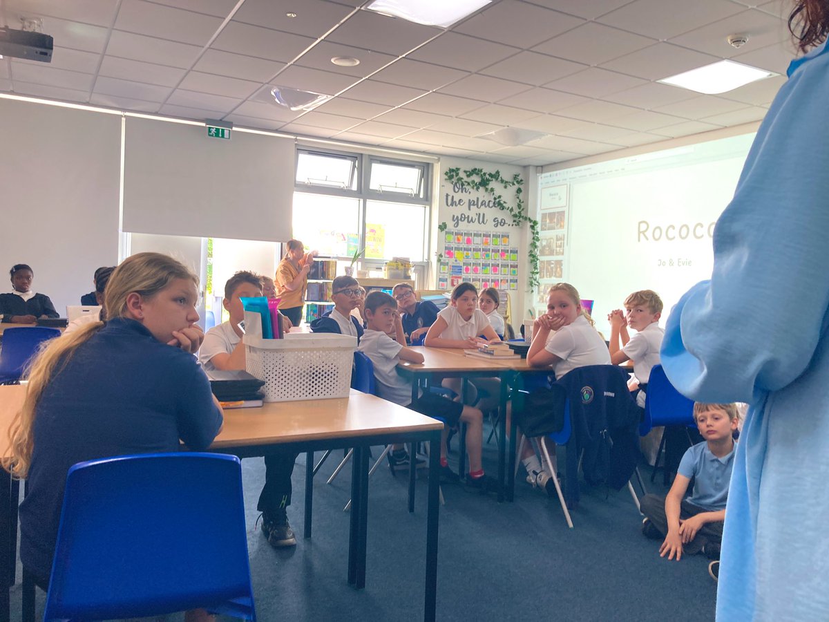 Thank you to Jo and Evie from Rococo who visited us this morning! Jo spoke to us about her journey to becoming a salon owner and Evie shared her experience of being a hairdressing apprentice 💇‍♀️ @WCommonPS #WCPSPD