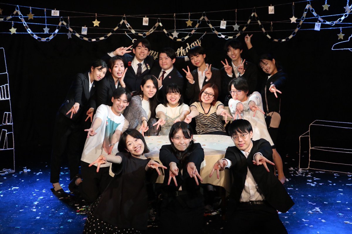 takken_12's tweet photo. 演劇計画プラネットナンバー解散公演
「眠れない夜、ラーメン食べたい」

無事終演しました。
劇団員、役者、スタッフ、お客様、会場...何から何まで恵まれた公演だったと思います。こういうの大団円って言うんでしょうね。関われて光栄の限りです。

ご来場いただきありがとうございました！#プラナン https://t.co/kQ3MUdh0EM
