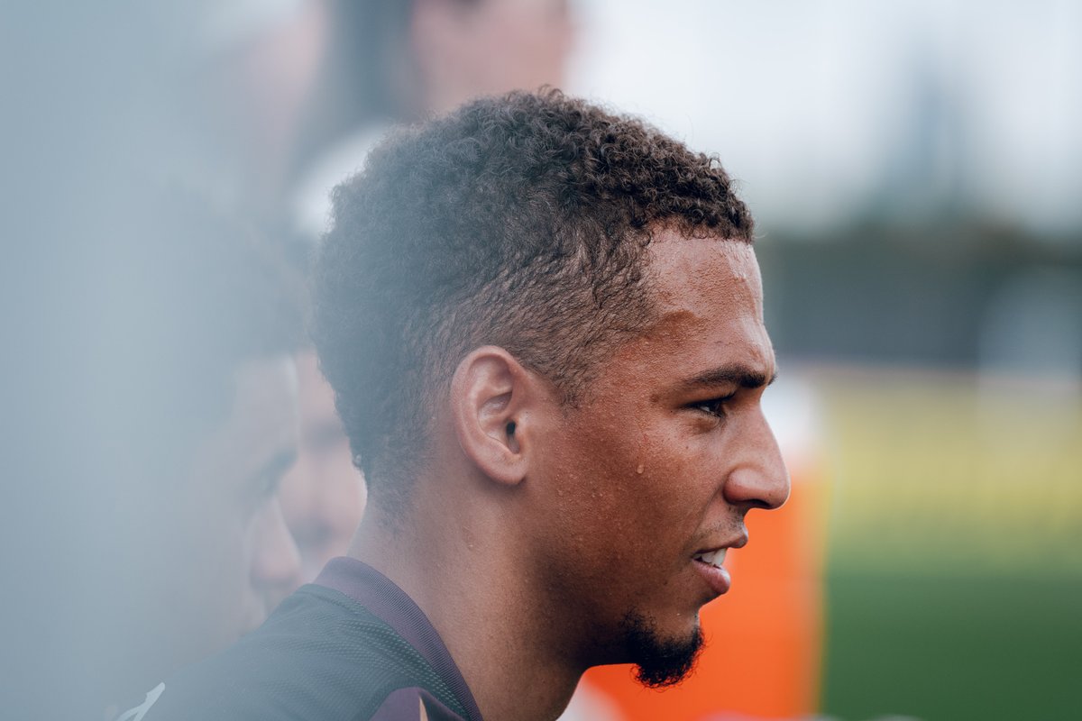 DFB_Team's tweet photo. Abschlusstraining 🥵

#GERCOL #DFBTeam | 📸 DFB/Philipp Reinhard https://t.co/S95BFgZfU3