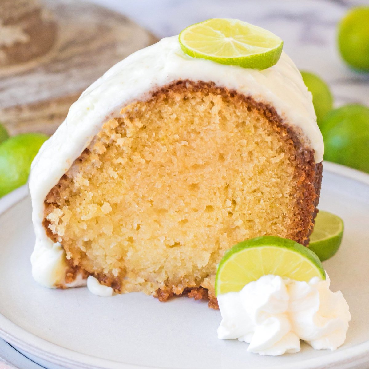Melissa_MSSK's tweet photo. This scratch-made Key Lime Pound Cake is one you're certain to make over and over again. The island-inspired flavor makes it a tasty option for warm-weather desserts and holidays year-round. #keylimepoundcake #keylimecake #poundcake #cake #keylime #dessert
https://t.co/zxNbeTgCiQ https://t.co/V06S2wOY9n