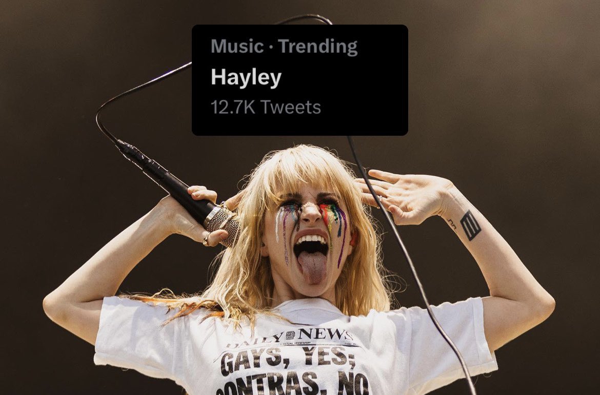 paramore_tour's tweet photo. Hayley trending on twitter after Paramore’s performance at #Bonnaroo last night and special participation on the Foo Fighters’ set #ParamoreBonnaroo https://t.co/kO9sbRw3Yc