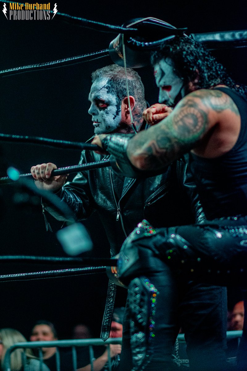 Vampiro and Mecha Wolf at the #NWA #CrockettCup 2023 Night Two! 
@vampiro_vampiro @monsterwolfband @luchalibreaaa 

📸: Mike Durband Productions