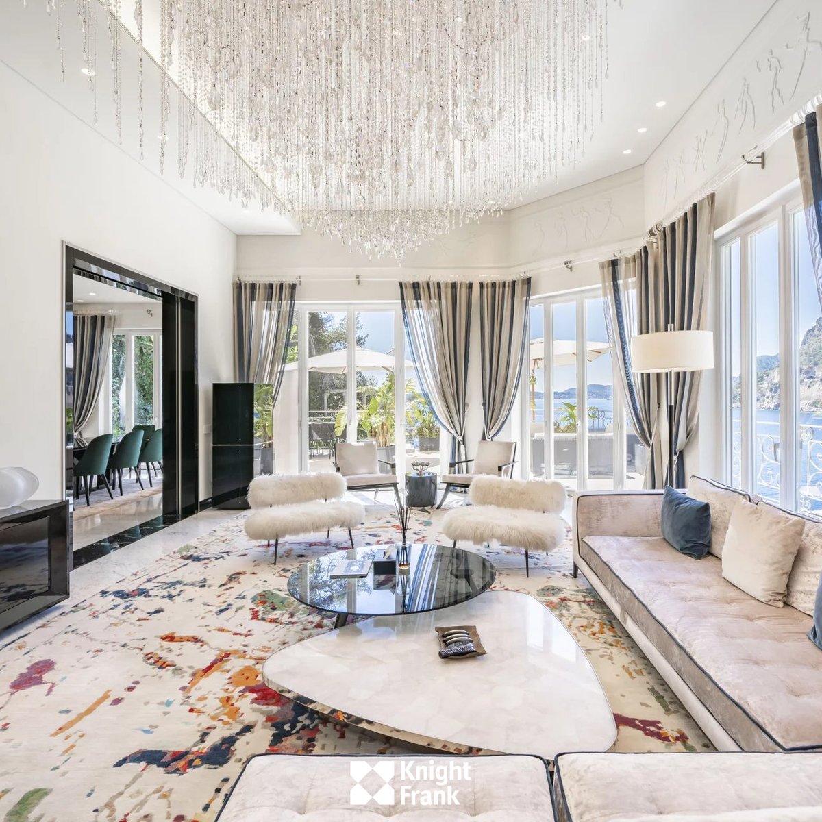 EstateNetFrance's tweet photo. Imagine waking up to breathtaking views of the with the gentle sound of waves 🌊 caressing the shore 🏖️

We aim to bring you closer to the allure and splendor of these extraordinary properties.

Picture yourself in the unparalleled lifestyle that awaits you on the French Riviera. https://t.co/hrxvjBLEuf