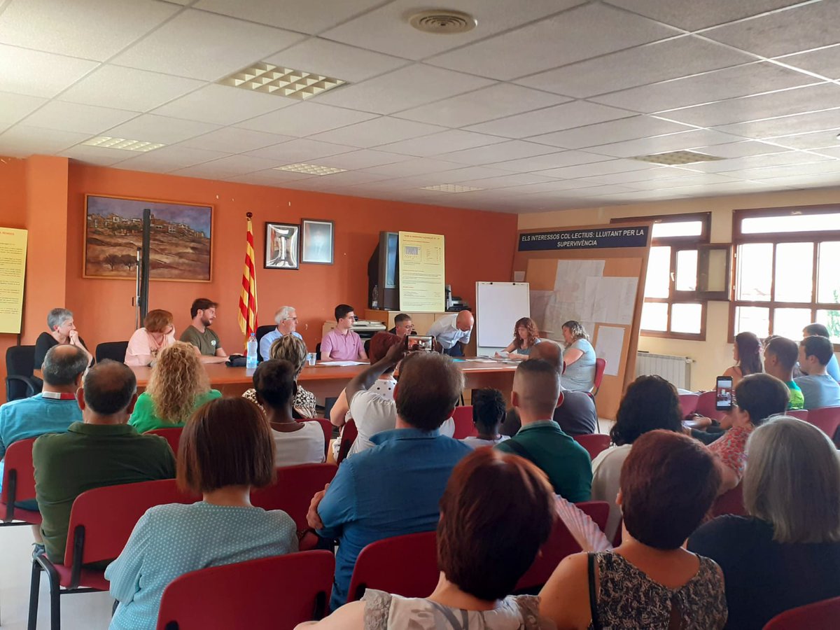 Ajuntament de Cubells tweet media