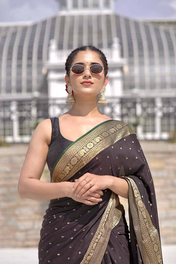 Fy_aduwWcAAi0sv?format=jpg&name=900x900