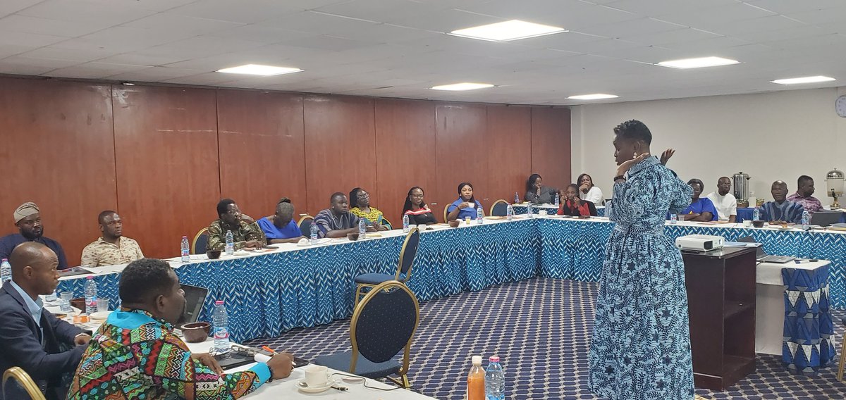 kobengkyereh's tweet photo. We need to have a shared vision in promoting #PHC. This means tackling inherent challenges in the system. Importantly we shd ask "what is dysfunctional in the system today that has been dysfunctional for a while?" - .@TaakaAwori
It gives us an appreciation of needed action 
#SDGs https://t.co/nYWuXonGnA