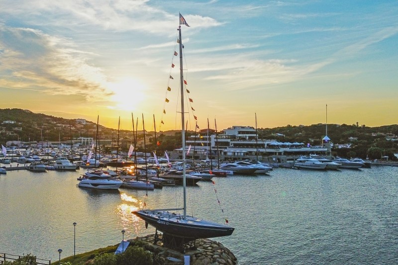 YccsPortoCervo's tweet photo. Yesterday, YCCS celebrated the 40th anniversary of the first Italian challenge for the America's Cup.
In this video, the main protagonists recount the sporting adventure that made sailing widely popular for the first time in Italy.
🔗 https://t.co/Ss29bLdRJ9
#yccs #azzurra https://t.co/k2RodQIdPE