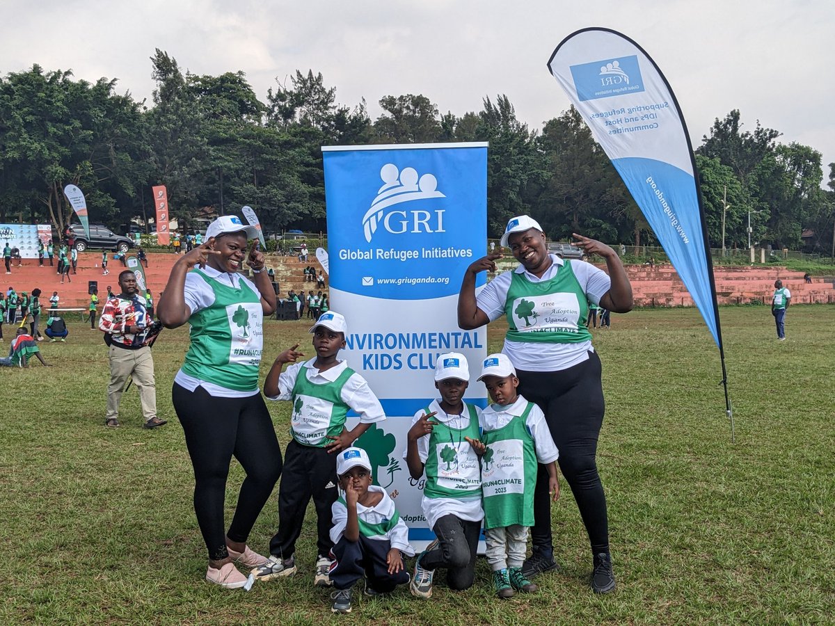 griuganda_1's tweet photo. 𝐆𝐑𝐈 𝐏𝐚𝐫𝐭𝐢𝐜𝐢𝐩𝐚𝐭𝐞𝐬 𝐢𝐧 𝐑𝐮𝐧 𝟒 𝐂𝐥𝐢𝐦𝐚𝐭𝐞 𝐄𝐯𝐞𝐧𝐭!
“I believe that engaging children in environmental initiatives is crucial for building a sustainable future.” 
Peter Tumusiime, GRI Staff representative.
https://t.co/syUx8s5zdI
#Run4Climate #GRI #TAU https://t.co/yfvJoUnrZ4