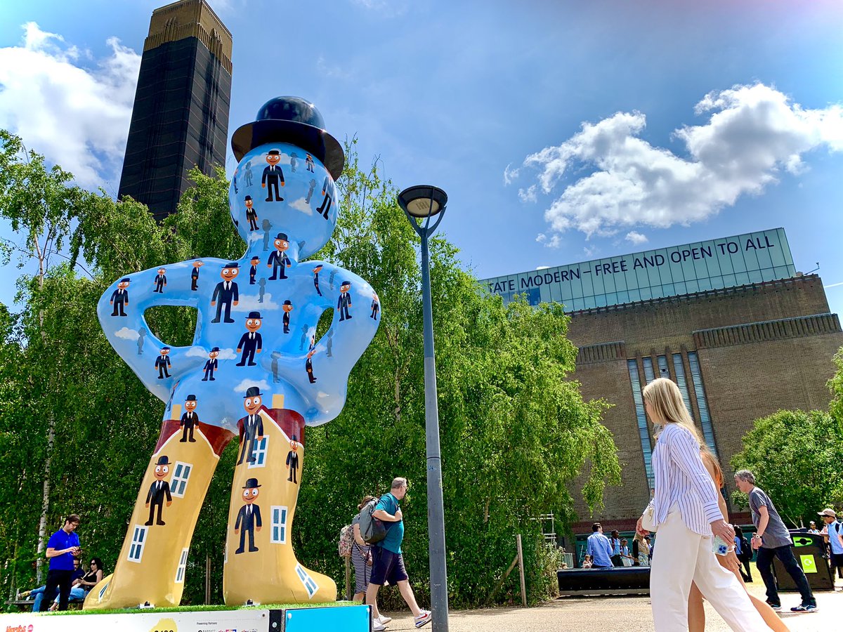 OFalafel's tweet photo. I finally get to tell you this exciting news!
I was chosen to be an artist on the Morph’s Epic Art Adventure in London. It starts today and is a great FREE thing to do during the holidays.

My Magritte Morph is just outside The Tate Modern and is sponsored by @thamesclippers https://t.co/VSVBhSkT7L
