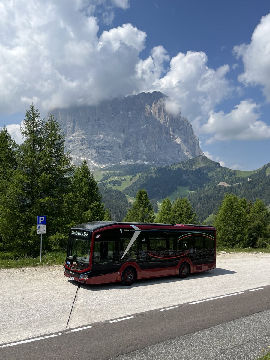 MANtruckandbus's tweet photo. Its bigger brother impressed on the Electrifying Europe Tour. Now the compact and manoeuvrable Lion's City 10 E shows in the #Dolomites that it can master demanding routes reliably and efficiently. 🚌
More impressions in the next few days. #staytuned! https://t.co/lqzmuaP2yv