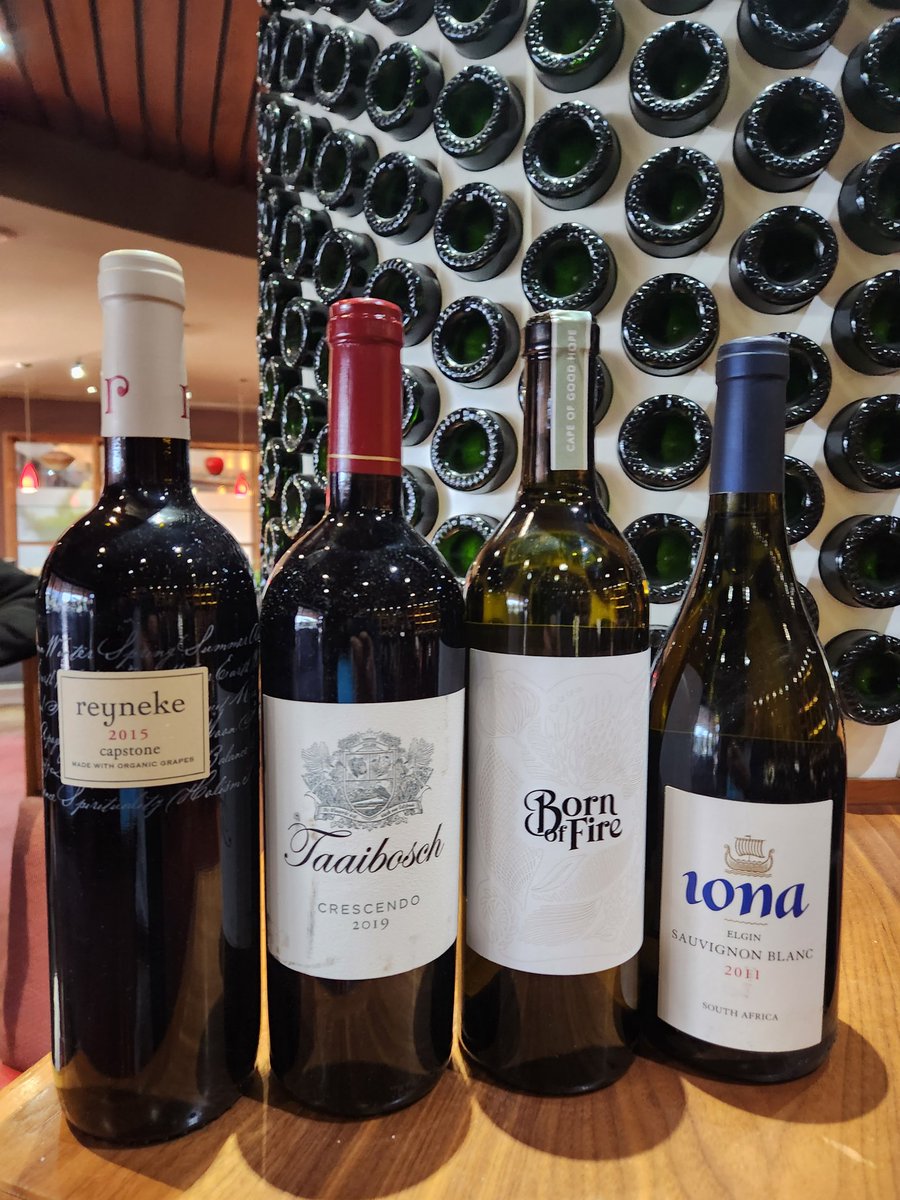 Four distinctly beautiful South African wines, each with their own attributes and expressions of greatness for a dinner tonight 

#MiguelChan #Sommelier #Africa #SanDeck #SandtonSun #MC #SouthernSun #SandtonSunTowers #SouthAfrica #Wine #SandtonCentral #African #Sandton #Hotel