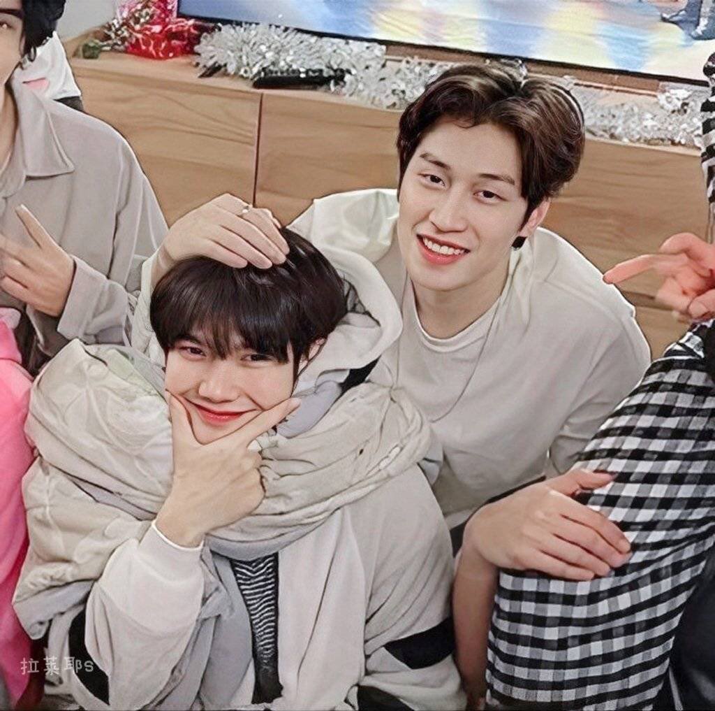 shaw_qiyou's tweet photo. 🖤💙🫧
I am really happy to be your bubble and I sincerely hope that all happiness surrounds you both.
中国泡泡🫧超爱你们的🤘
@biblesumett @JakeB4rever
#BubblesForLife https://t.co/DVHfUNlAvR