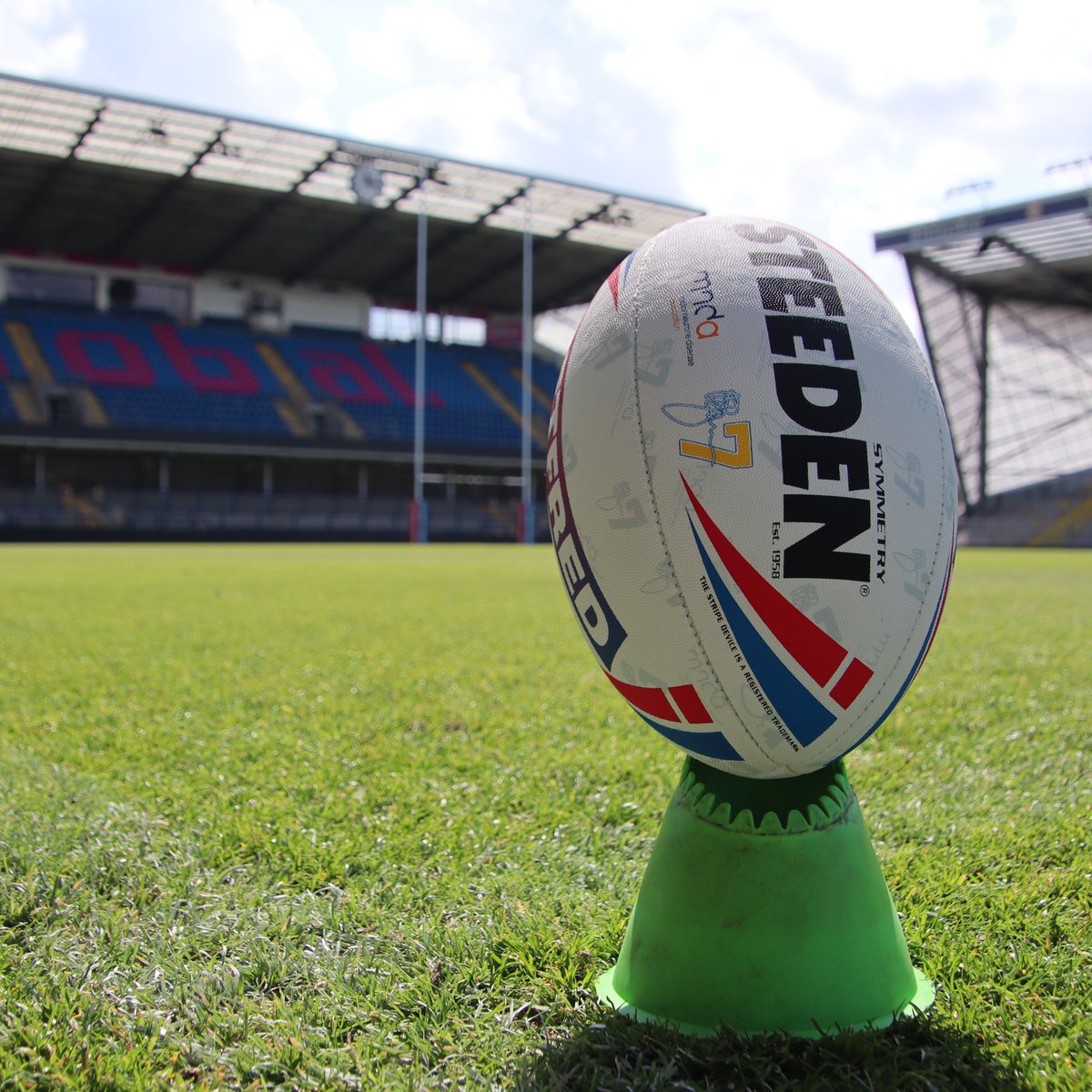 Leeds Rhinos tweet media